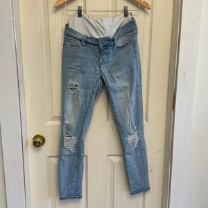 Maternity skinny ripped jeans